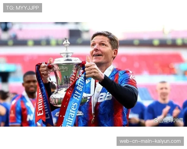 水晶宫与利兹联交锋 格拉斯纳防守反击模板再受检验